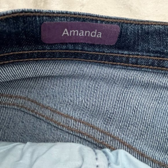 Gloria Vanderbilt Amanda jeans size 10 petite - Picture 3 of 6